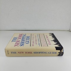 The New York Shopping Guide 466 Pages, 1200 Shops, Elizabeth Squire 1962 HCDJ