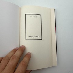 After Dark: Murakami’s Atmospheric Masterpiece Murakami Collectible Classics HC