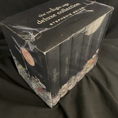 NEW SEALED! FRESH! CLEAN! Twilight Saga Deluxe Hardcover Box Set Stephenie Meyer