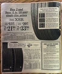 2 CATALOGS FLYERS MONTGOMERY WARD 71 PAGES SEARS 23 PAGES 1968 LOT 2 FASHION