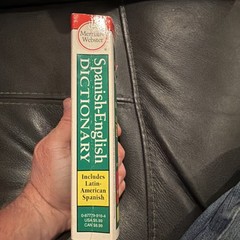 Merriam-Webster’s Spanish-English Dictionary Paperback – April 10, 2002
