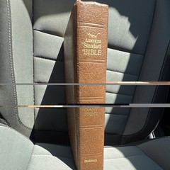 Holman New American Standard Bible Giant Print Hardcover Adults Christianity