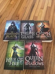 Throne of Glass Box Set by Sarah J. Maas (2019, Quantity Pack)