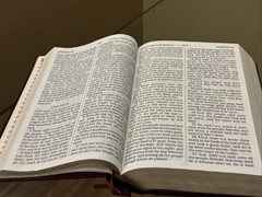 Holy Bible KJV Giant Print Concordance Red Letter Jimmy Swaggart Commentary Ed.