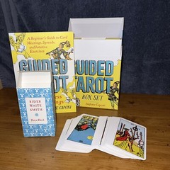 Guided Tarot Box Set: Illustrated Book… by Stefanie Caponi. Rider Waite Smith.