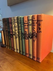 Wizard of OZ Book Set 12 Hardcover mid-century reprints