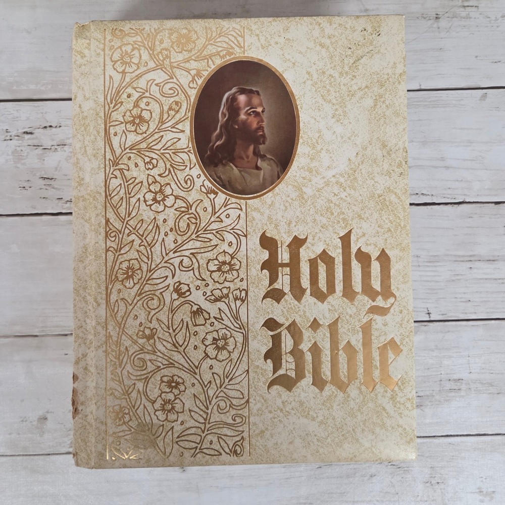 Holy Bible White KJV Family Record Gold Foil World Bible Publishers