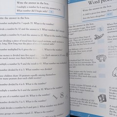 Math Made Easy Workbook W Stickers Grade4 by Dorling Kindersley Publishing Staff