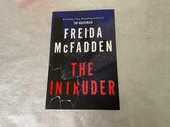 Like New! Lot of 5 Mystery Thrillers Freida McFadden PB Books w/ The Intruder