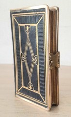 ANTIQUE MINIATURE BOOK OF COMMON PRAYER BIBLE, FINE BINDING WITH CLASP, 18