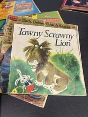 Lot of 8 Vintage Children’s Books Tawny Scrawny Lion, Pied Piper, Robin Hood