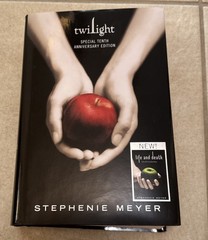 Twilight Tenth Anniversary/Life and Death Dual Ed by Meyer, Stephenie Hardback