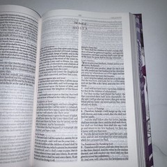 Devotional Bible for Women by Ellie Claire (2016, Hardcover)