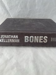 Bones by Jonathan Kellerman Hard Cover Large Print Edition 2008 R28-18
