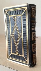 ANTIQUE MINIATURE BOOK OF COMMON PRAYER BIBLE, FINE BINDING WITH CLASP, 18