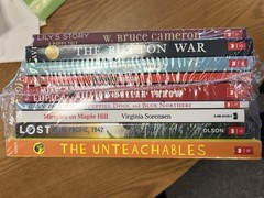 NEW Giant LOT OF 20 paperback BOOKS 4-6 grade set fiction history animals sports