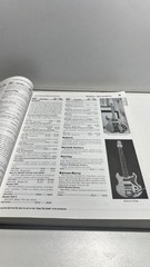 The Official Vintage Guitar Price Guide 🎸📖 (2007) by Alan Greenwood & Gil